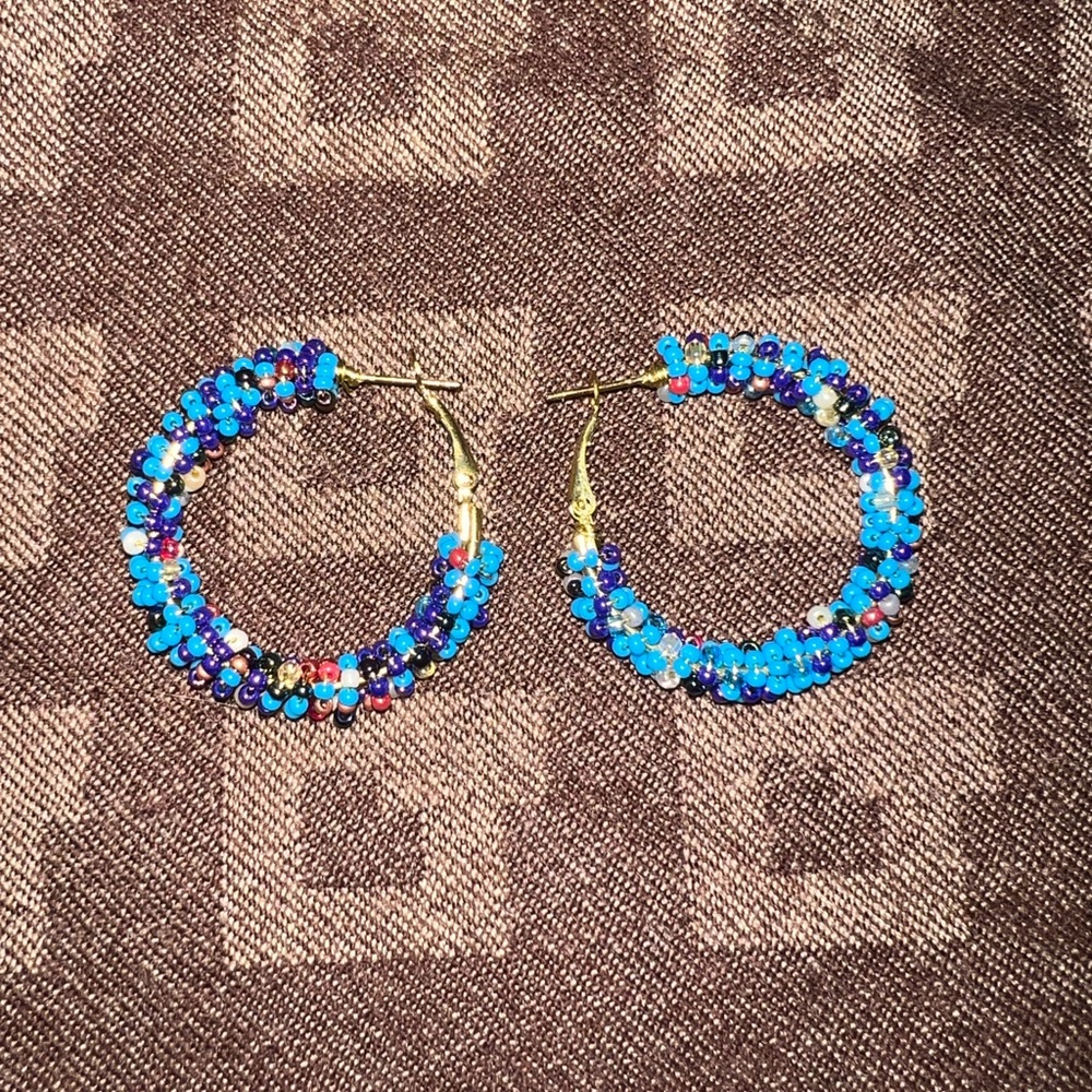 Handmade wire wrapped earrings!